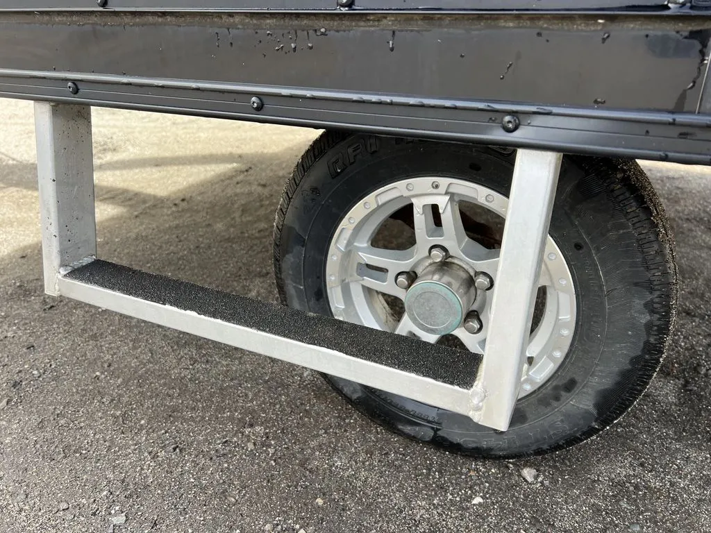 2021 Mission Trailers 101×12 Aluminum 2-Place Crossover/Hybrid w/Blackout PKG - Image 8