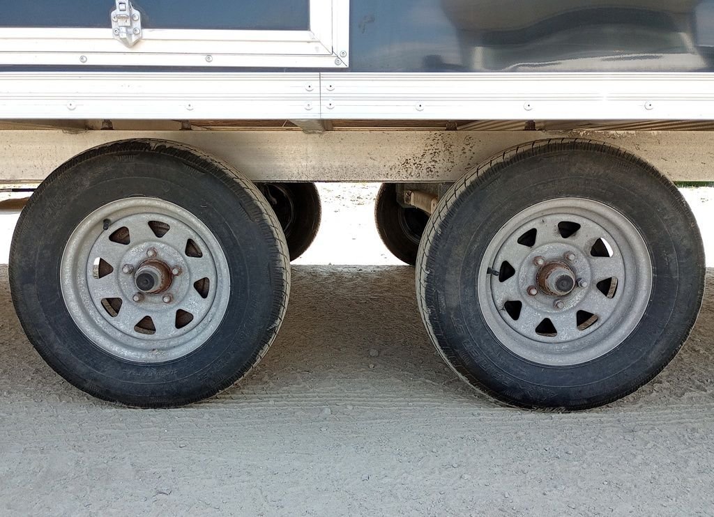 Mission Trailers 101×22 Aluminum 4-Place - Image 6