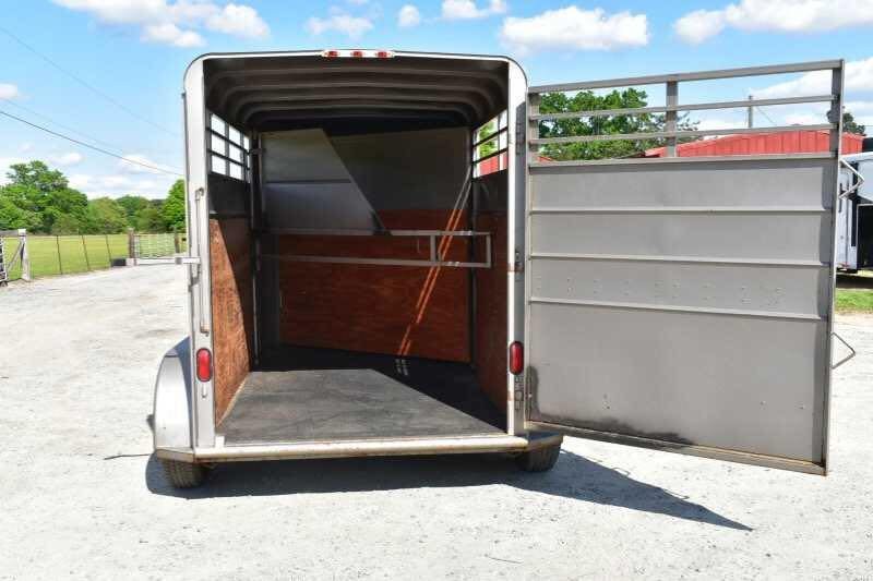 2010 Calico 2 Horse Trailer - Image 4